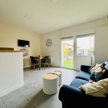 Lägenhet T1 Bis Avec Terrasse Et Acces Internet - Fr-1-495-94 Cambo-les-Bains