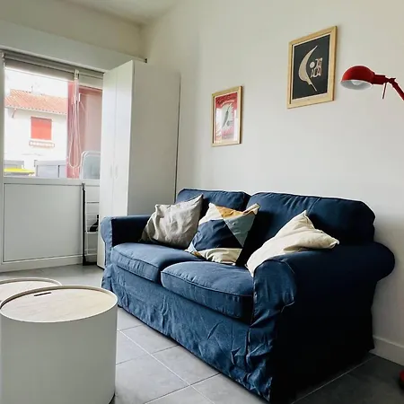 Apartment T1 Bis A Avec Terrasse, Proche Des Thermes, Pour 2 Personnes - Fr-1-495-94